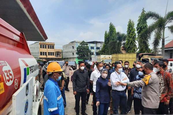 运煤卡车禁用补贴柴油  国油将审查工业使用补贴柴油政策